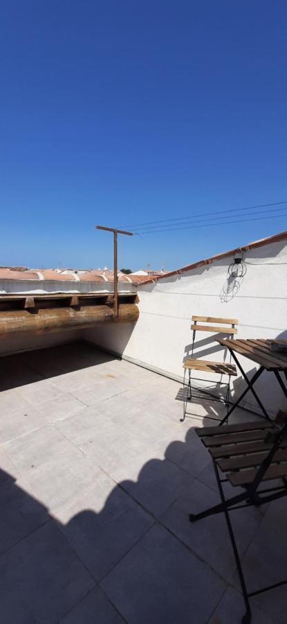 Jolie Maisonnette A Proximite De Toutes Commodites Saintes-Maries-de-La-Mer Exterior foto